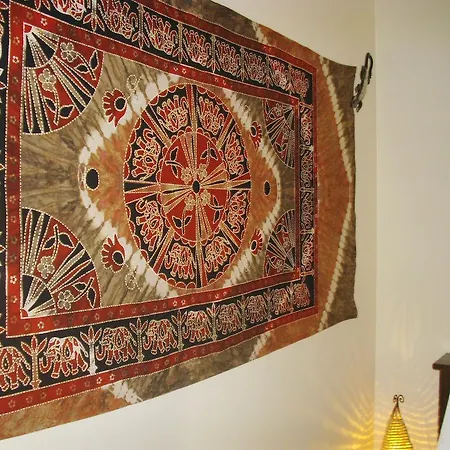 فندق مبيت وإفطار A Casa Di Marco كاتانيا
