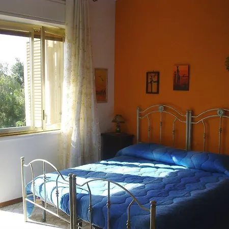 Bed & Breakfast A Casa Di Marco Aeroporto di Catania Fontana Rossa